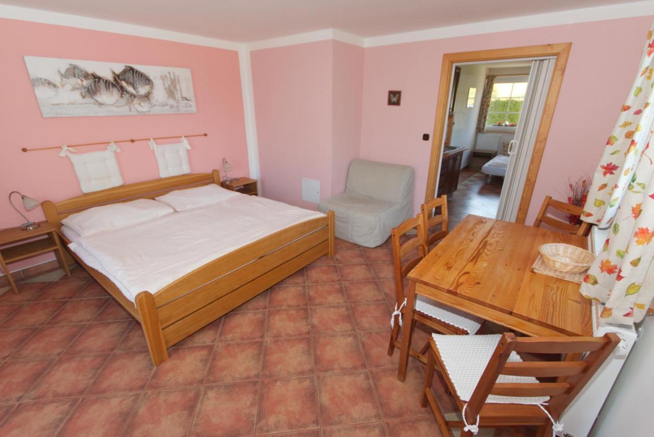 Apartments U Jezera Černá Černá v Pošumaví Kültér fotó